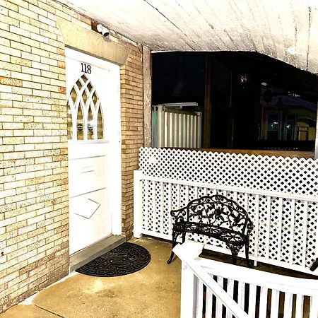 3 Bedrooms, Boardwalk Duplex Beachblock Home! Atlantic City Eksteriør billede