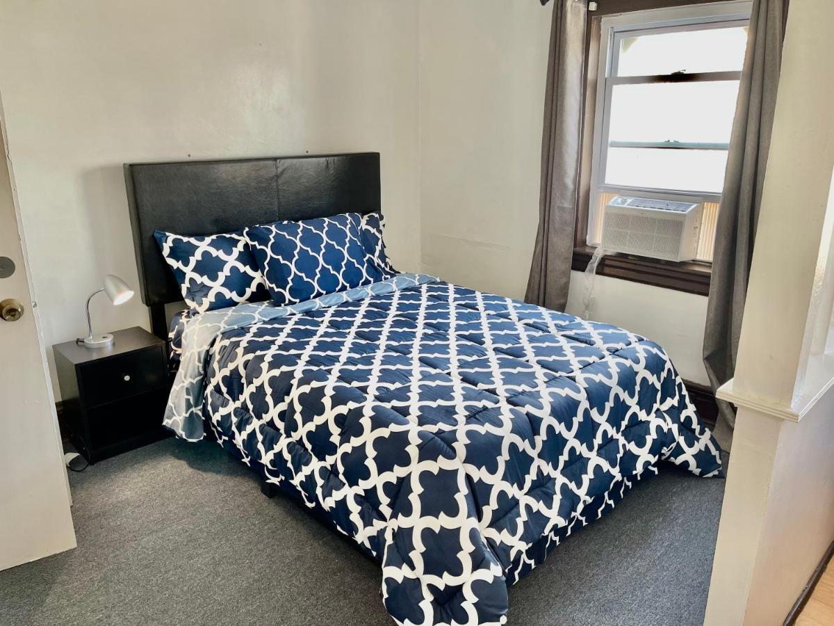 3 Bedrooms, Boardwalk Duplex Beachblock Home! Atlantic City Eksteriør billede