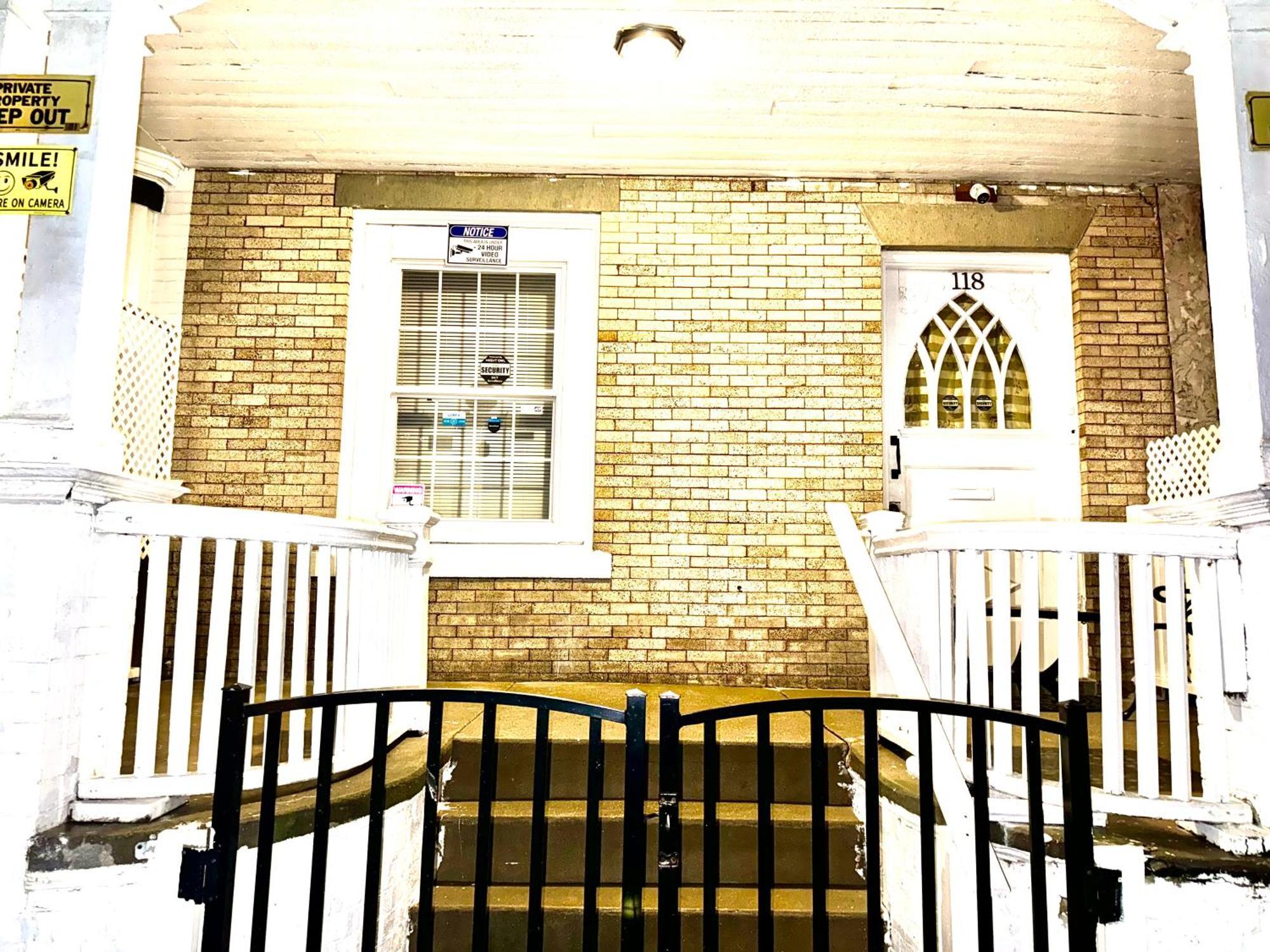 3 Bedrooms, Boardwalk Duplex Beachblock Home! Atlantic City Eksteriør billede